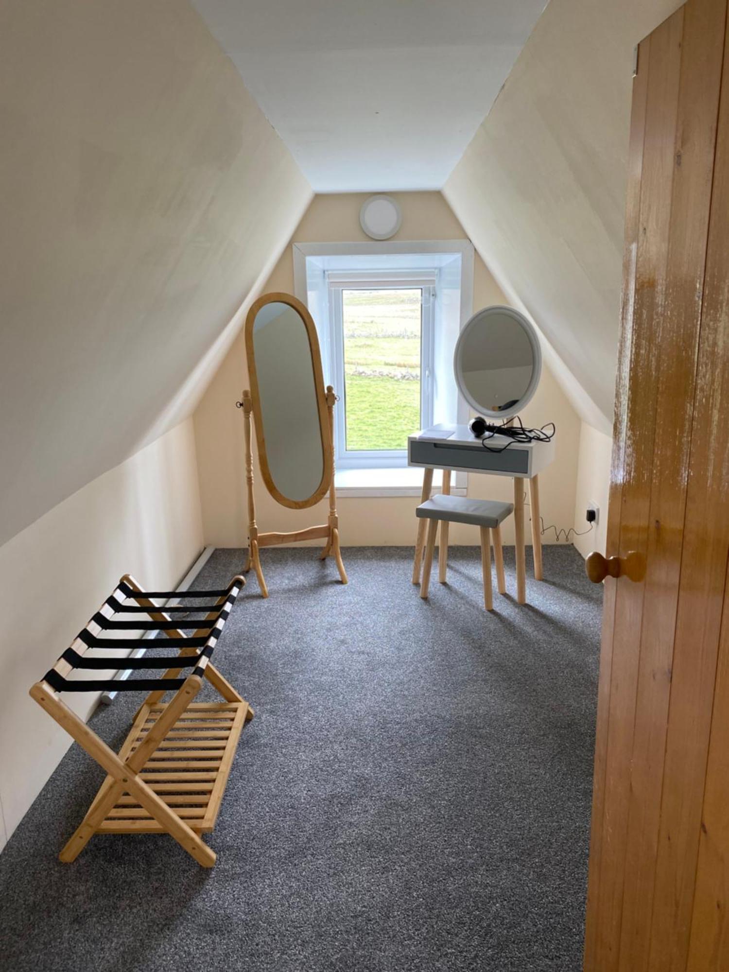 Cnoc Ruaraidh Cottage Kilmuir  Extérieur photo