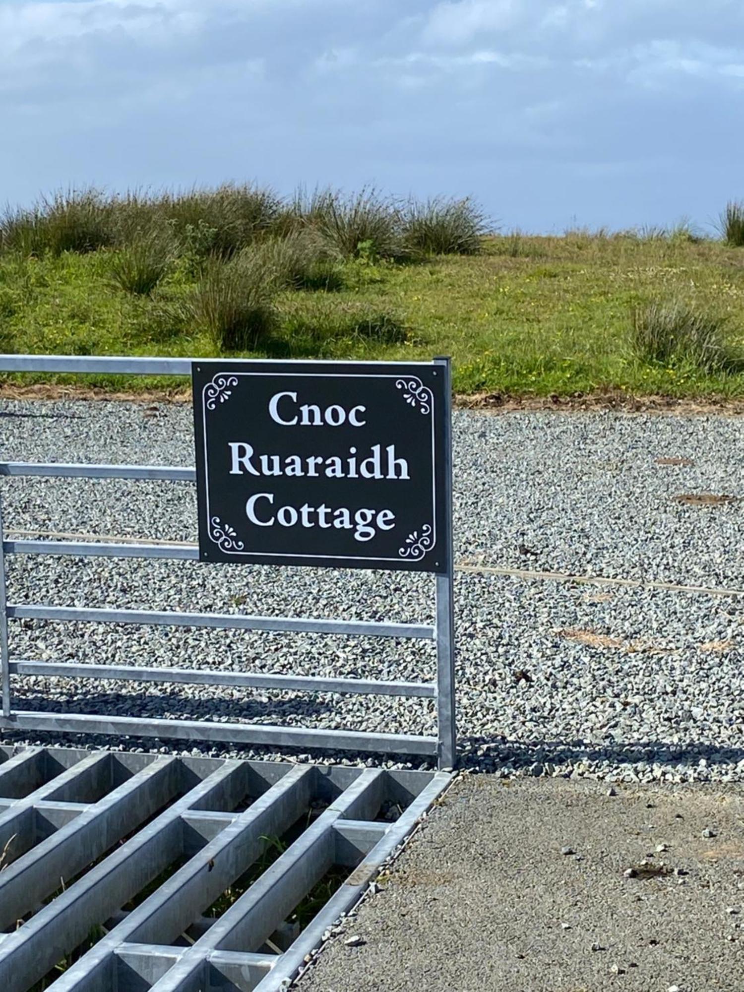 Cnoc Ruaraidh Cottage Kilmuir  Extérieur photo
